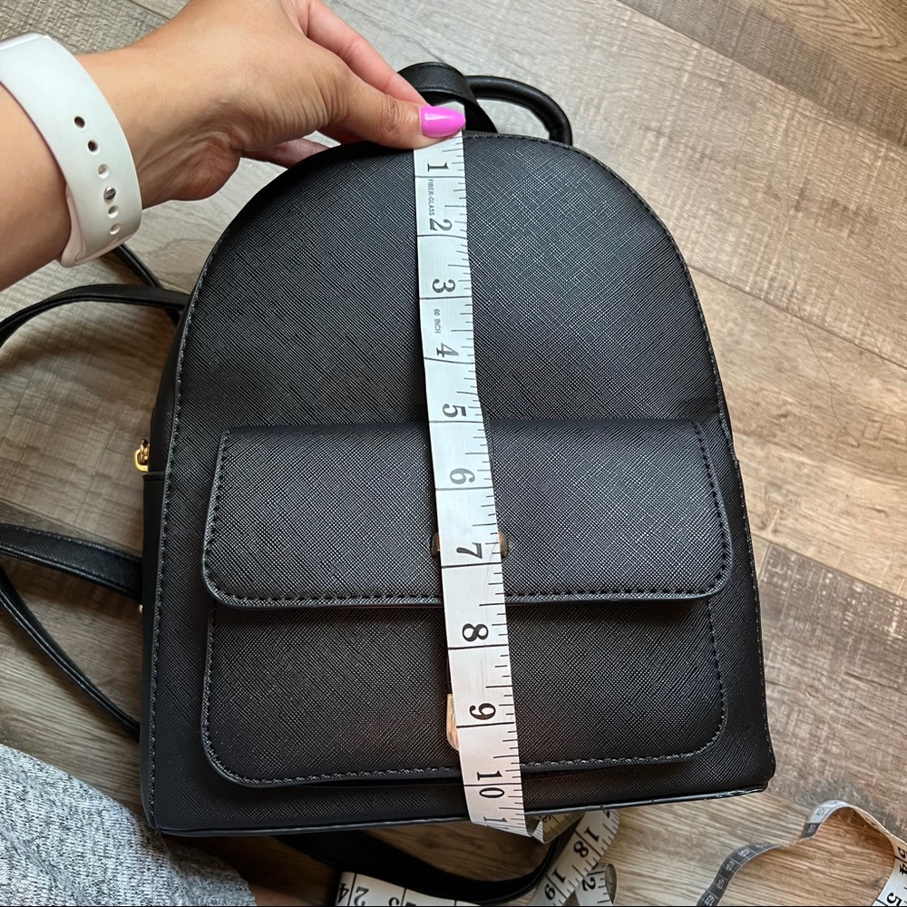 Small backpack - Picture 7 of 9